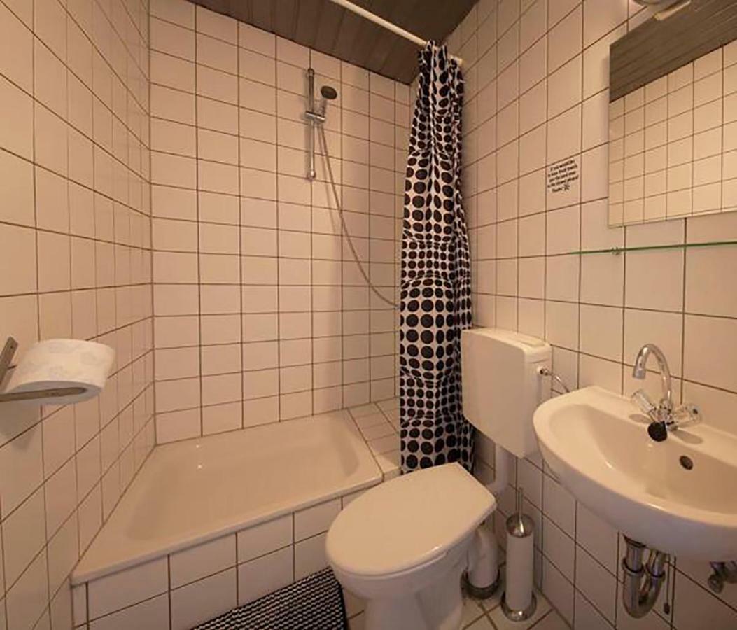 Df Am Ring Nuerburg Hotel Buitenkant foto